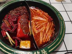 -有拈头成都市井火锅(南中环店)