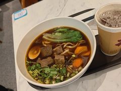 -康师傅私房牛肉面(申虹餐厅店)