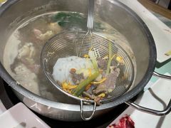 -花田煮鲜牛肉火锅(钟楼众汇店)