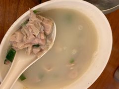 本帮肚肺汤-三两春(浦三路店)