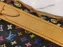 -莱靓奢侈品洗护改衣店(新世界百货崇文店)