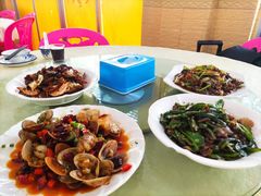 -湘里湘亲饭店(闸坡店)