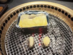 -铭牛烧肉·和牛海鲜自助(高新月牙湖店)