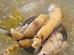 人参滋补鸡-朴小妹人参鸡汤火锅(长白山万达店)