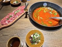 -贵厨酸汤牛肉(小十字店)