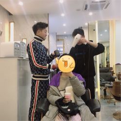 -V HAIR SALON造型