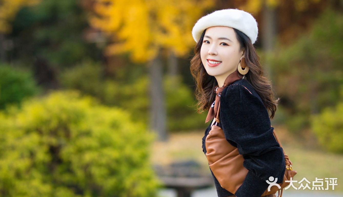 上海这片像身处国外公园的银杏林，竟如此的美🍂
