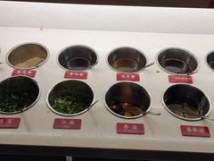 自助调料区-一叶一世界•素食餐厅(环球中心店)