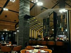 大堂-WOLFGANG PUCK KITCHEN & BAR(迪士尼小镇店)