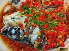 剁椒鱼头-吃香喝辣·地道衡东菜(南岳大庙店)