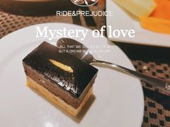 -君来湖滨饭店·玫瑰园