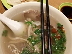 -锅贴王小吃(南大街店)