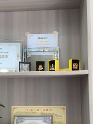 -DK SALON连锁专业烫染接发店