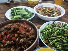 -老三样·美食研究中心(世贸路店)