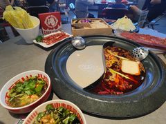 -生活如沸·顺德水牛奶火锅(大学路店)