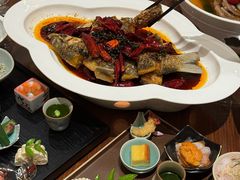 -龙悦湾酒家·八阵鱼生·渔人码头店