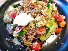藜麦牛油果沙拉-麦田工坊(月湖店)