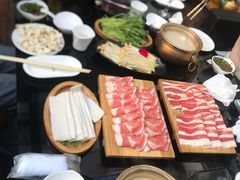 -慢丽江·云南野生菌土鸡锅(西山店)