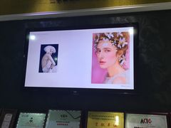 -维纳斯化妆摄影学校