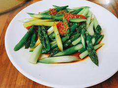 蒜油芦笋-和记菜馆