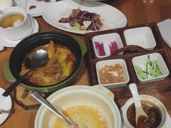 -乐忻皇朝(上海中心大厦店)