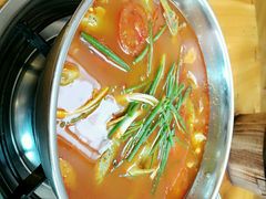 -苗家恒灵酸汤鱼-跳水牛肉连锁店(凯里总店)