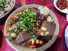 -谢老五跷脚牛肉·非遗传承店