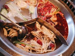 -辣伍鲜毛肚老火锅(元一店)