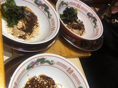 -老龙亭拉面店