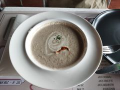 奶油蘑菇汤-安妮意大利餐厅(日坛店)