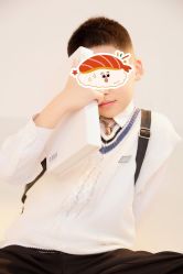 点击看大图 -亲亲宝贝艾尔莎亲子摄影会馆(中华路店)