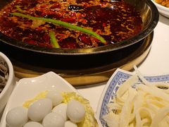 -二荆条·城市森林火锅旗舰店