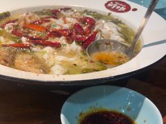 -鱼亨小鲜酸菜鱼(大信店)