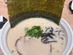 -淡滨尼广场