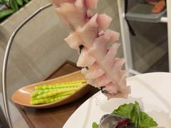 -得意咚瓜·顺德鱼生·冬瓜火锅(深圳首店)