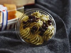 -红宝石·鲜奶小方·海派西点房(南丹店)