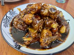 糖醋排骨-胡子饮食店