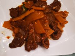 酸笋炒牛肉-美极鲜食坊(宝安南路店)