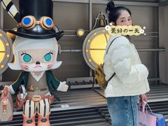 -泡泡玛特POPMART(蓝色港湾店)