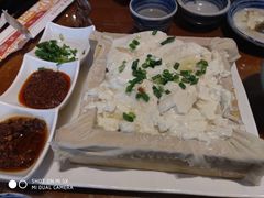 -95号酱骨·一块豆腐(展春园西路店)