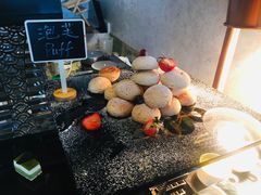 -万达文华酒店·48F云端窗景美食汇自助餐厅