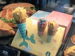 -星巴克(七宝领展广场1F店)