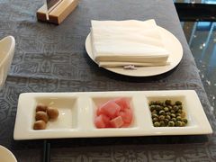 -粤尚腾香居中餐厅(首都机场希尔顿店)