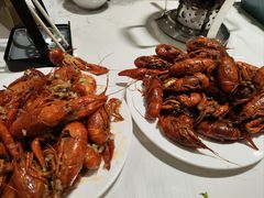 -金马门国际美食百汇(珞喻路店)