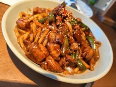 椒麻鸡炒乌冬面-魏客咖啡(中铁中心店)