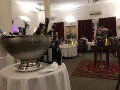 -La Villa French Restaurant