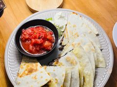 辣墨西哥牛肉饼-萨尔瓦多Salvador's