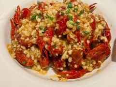 -肥肥虾庄·金牌油焖大虾(东湖欢乐谷店)