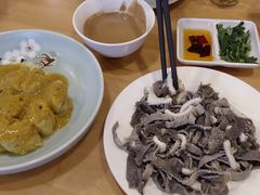 -惠丰门丁肉饼店