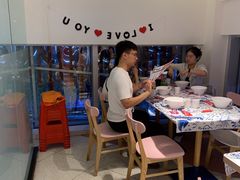 用餐区-松哥油焖大虾(皇岗一店)